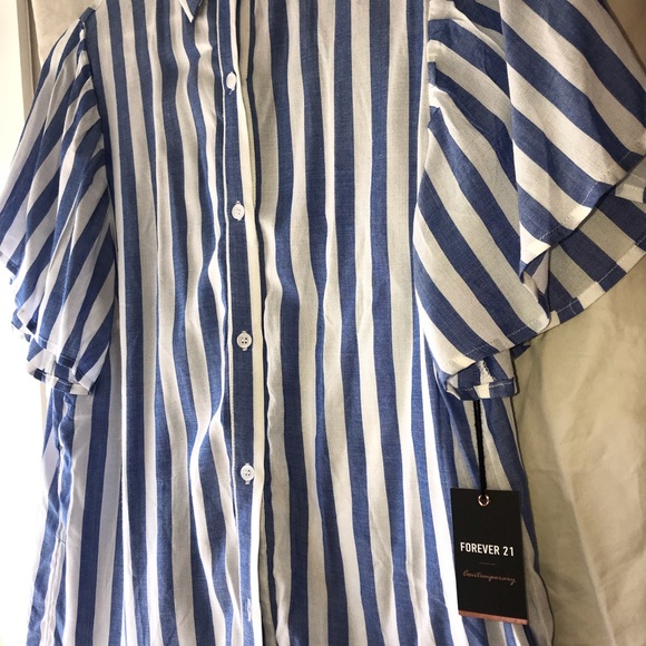 Forever 21 white/light blue button down. Size S - Picture 3 of 5